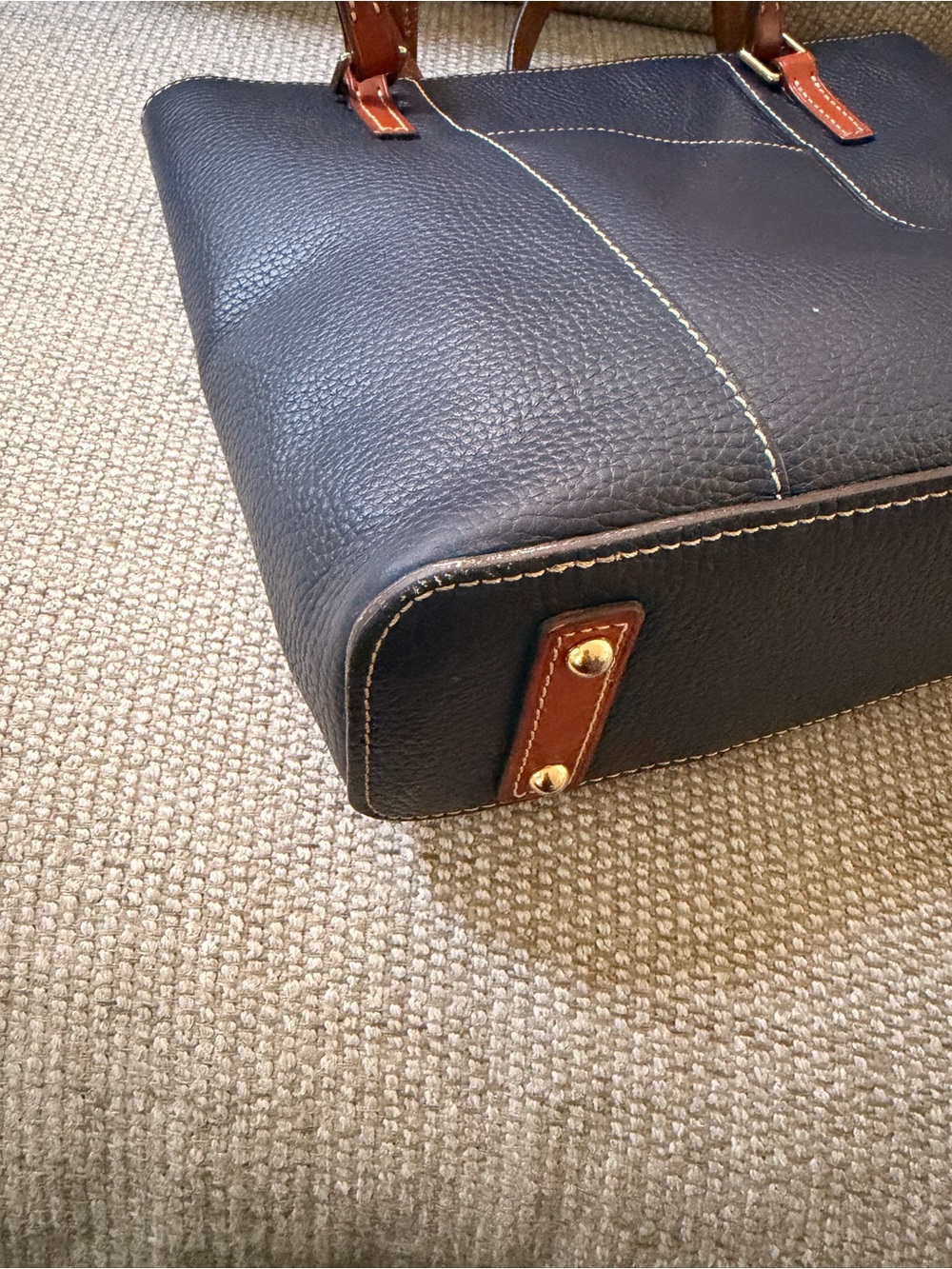 Dooney & Bourke Navy Pebble Leather Tote Red Lining - Picture 4 of 13